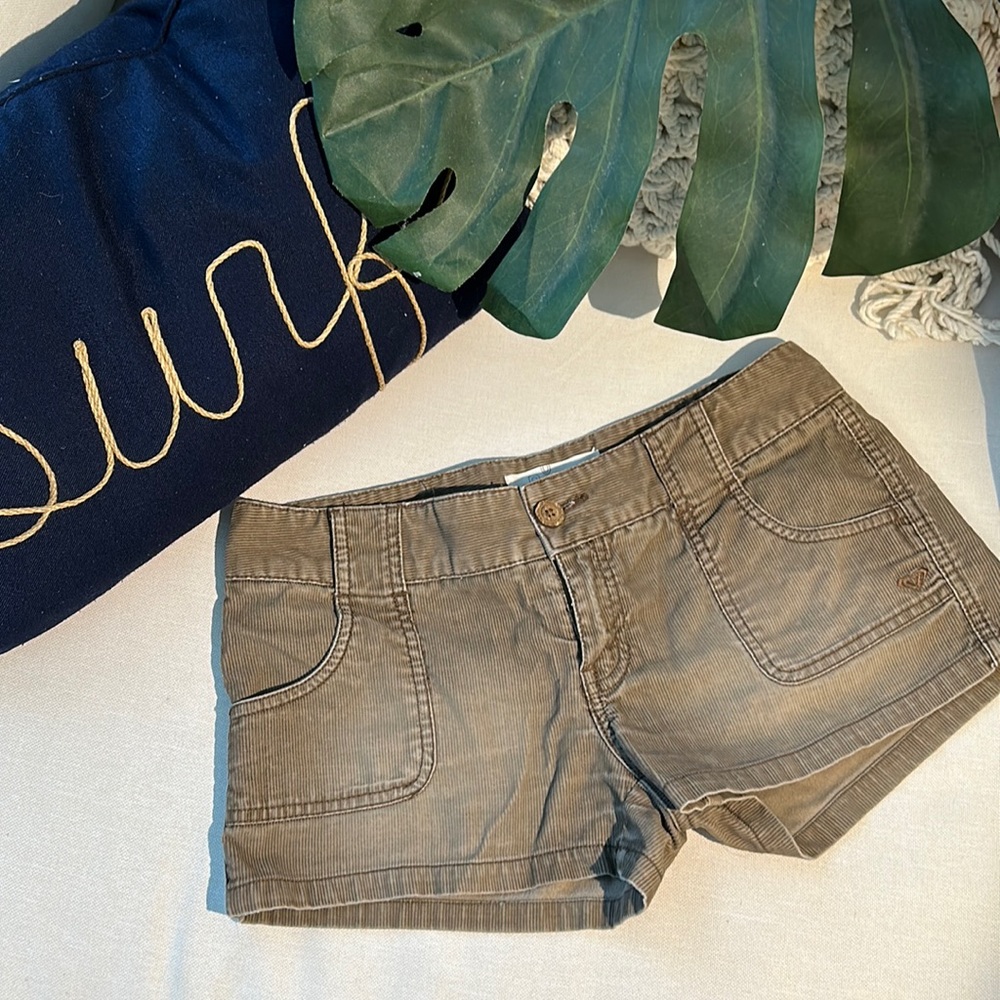 Roxy corduroy shorts